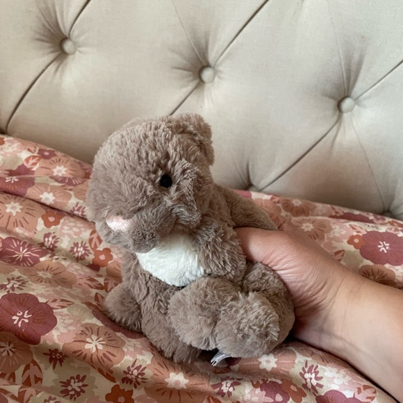 Jellycat Riley Rabbit Plush - Retired - Picture 14 of 14